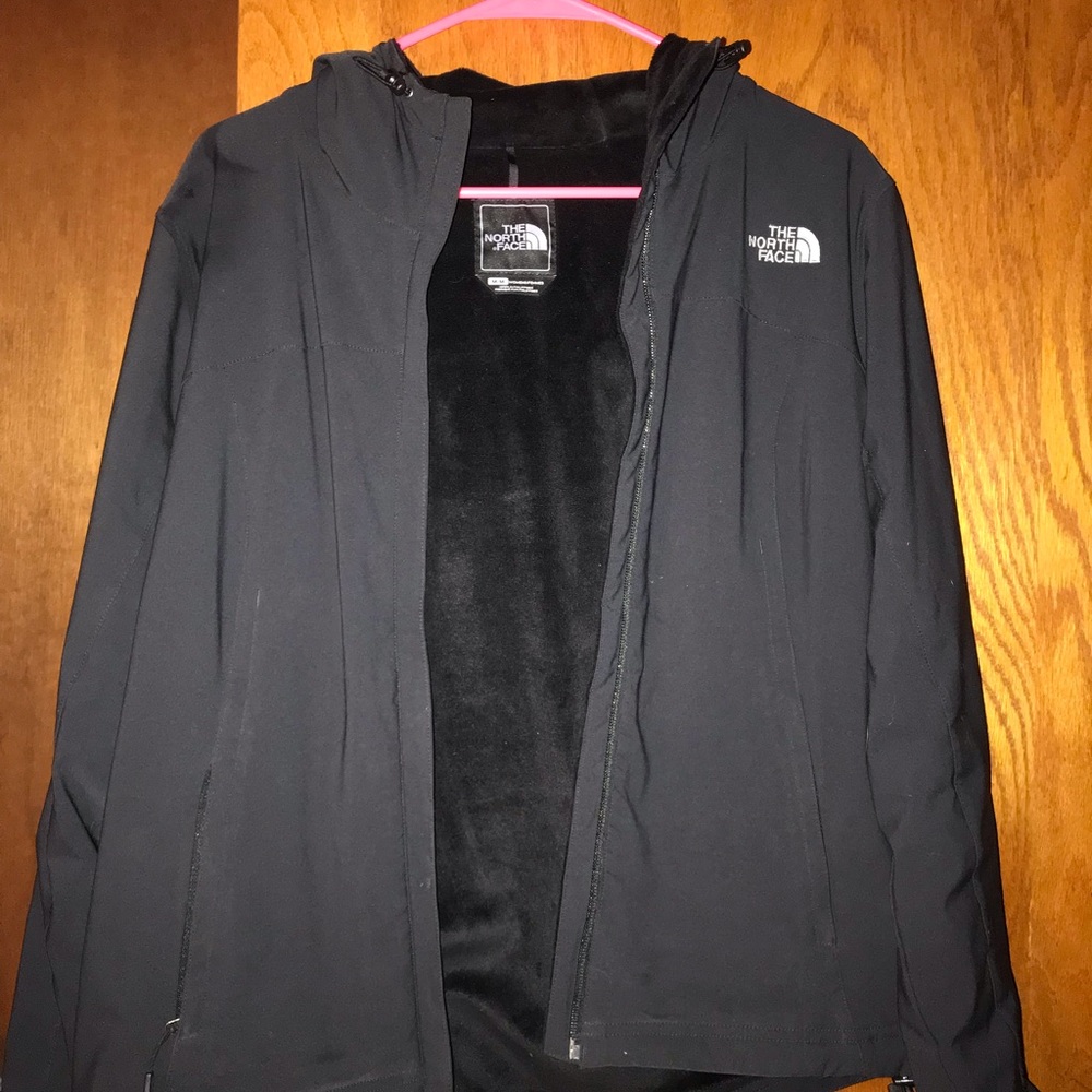 Women’s north face jacket